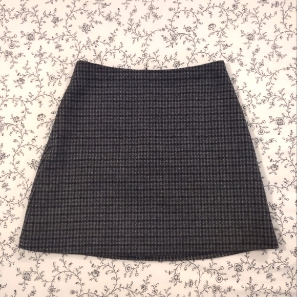 ARITZIA ✨ Wilfred wool mini skirt - Picture 1 of 8